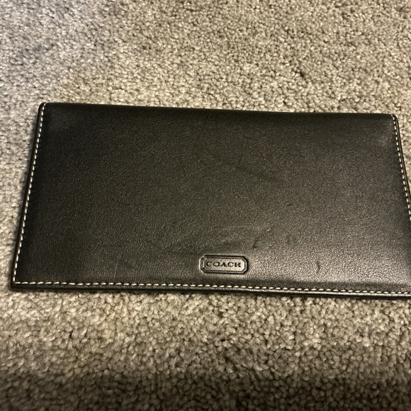 Coach Vintage Black Leather Wallet - Picture 8 of 10